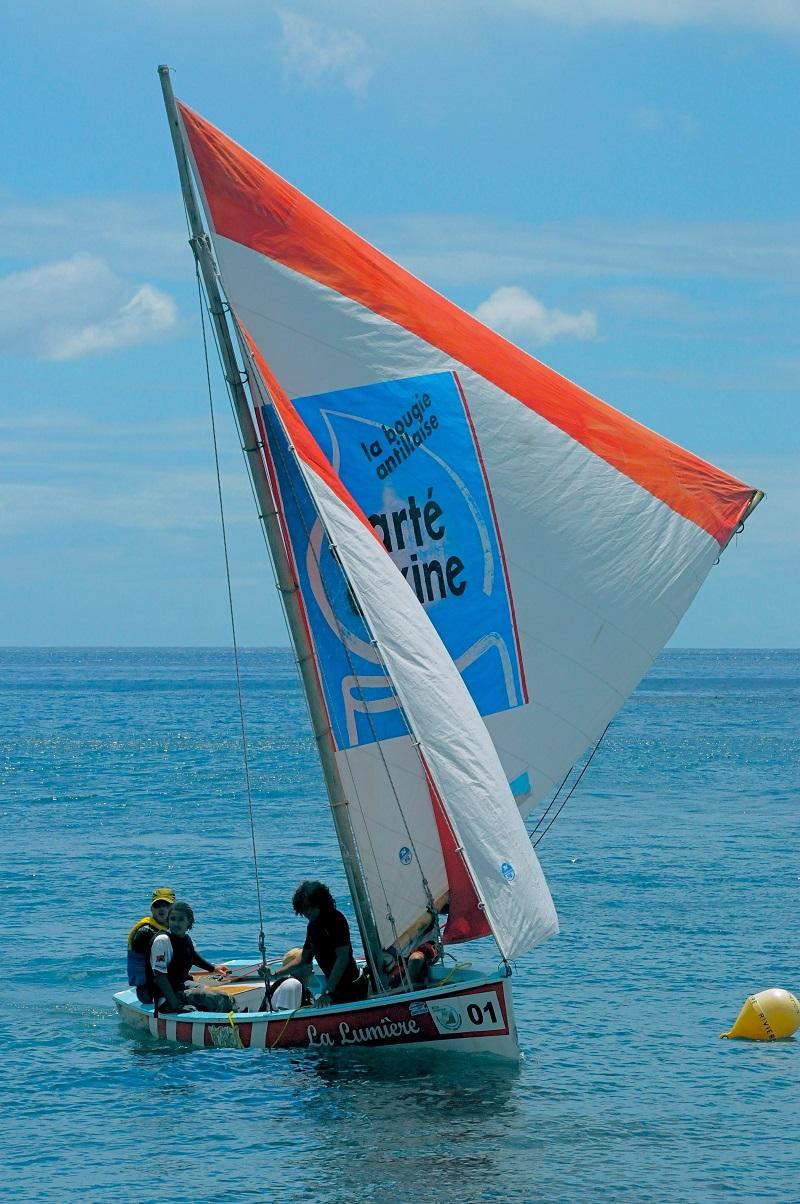 Tour de Guadeloupe en Voile Traditionnelle 2013