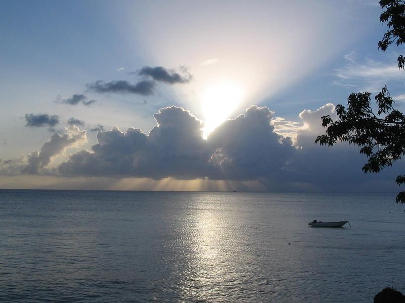Couche de soleil a Saint-Louis - Marie Galante en Guadeloupe 